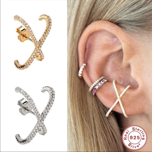Jewelry - LAST PAIR • Sterling Silver X Earrings